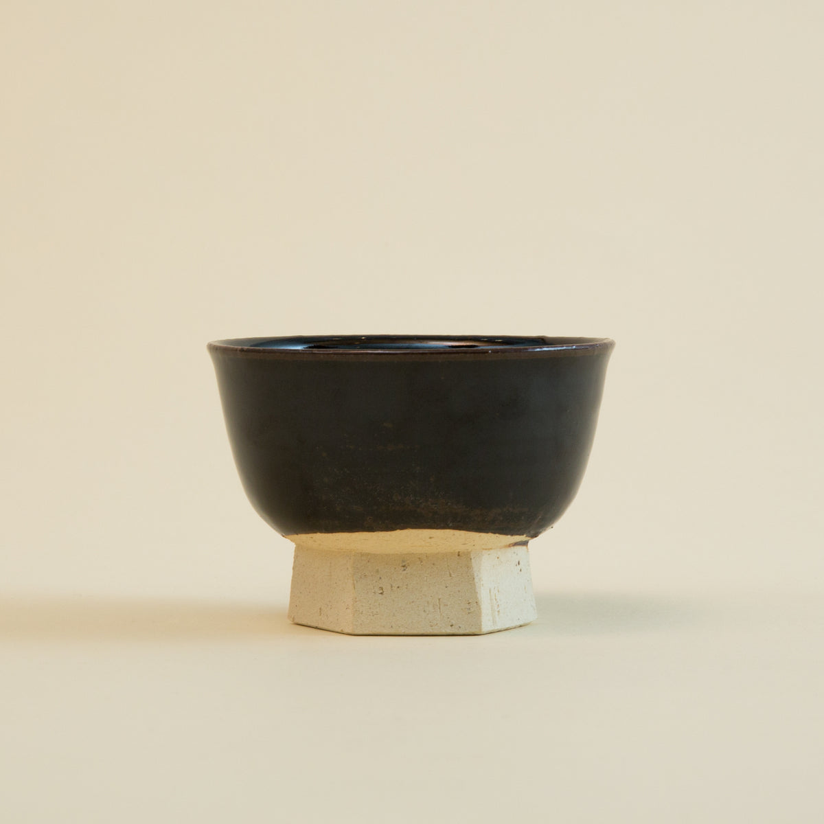 Small Bowl w/ Hexagonal Base - Kuroame