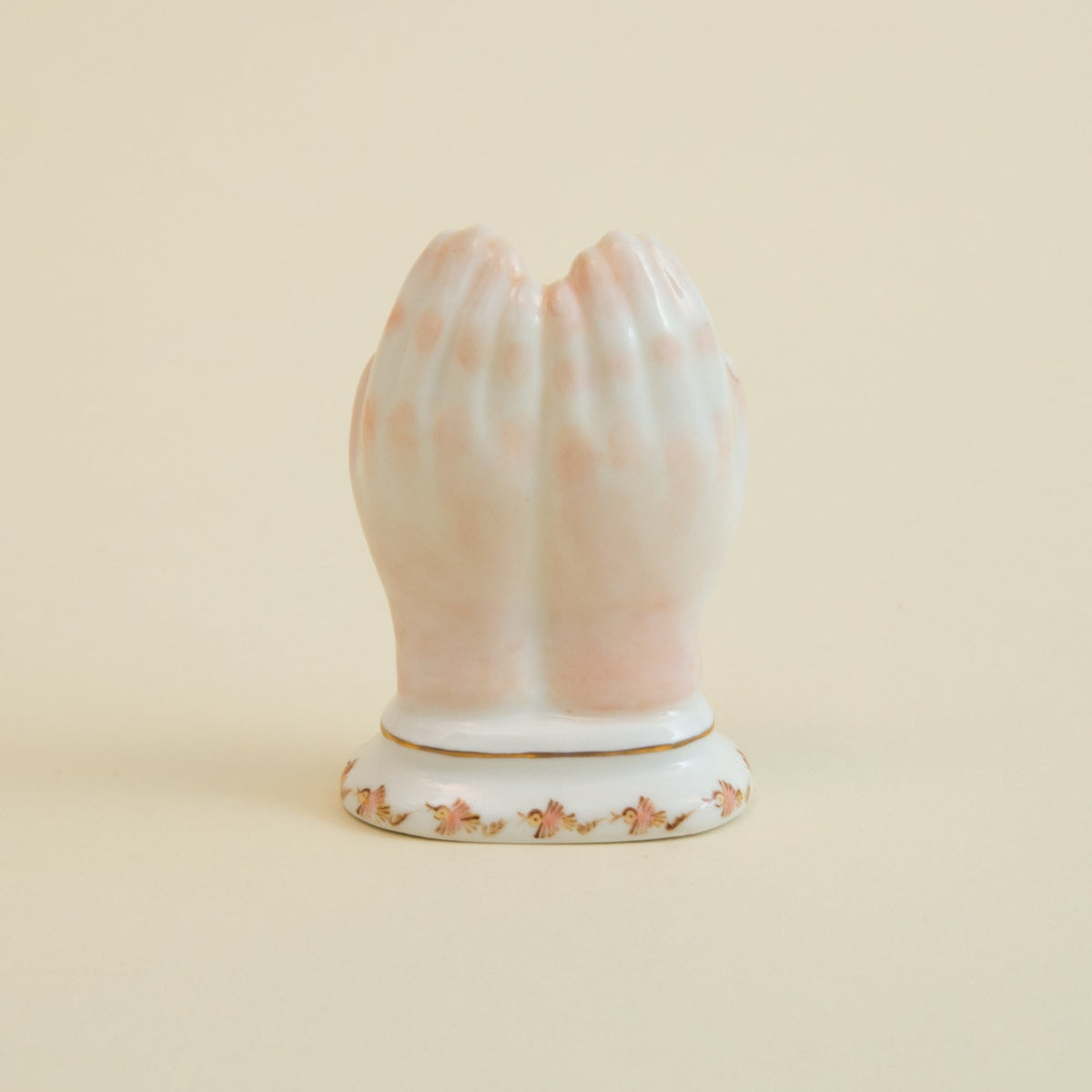 Empty Hands FigurineFigurines