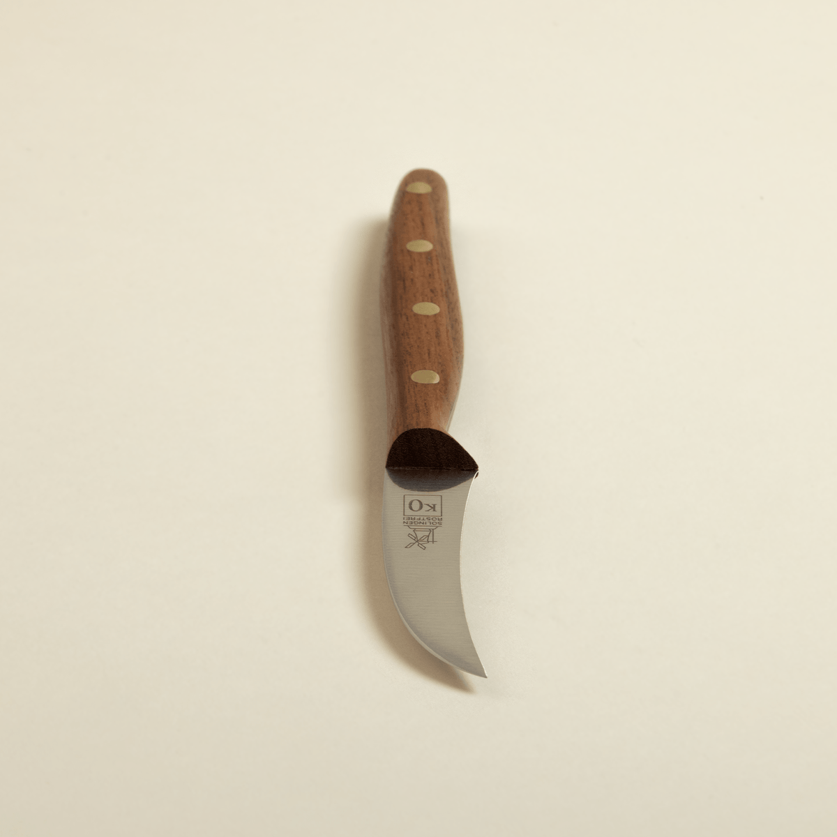 K0 Peeling Knife - WalnutWalnut w/ Brass Rivets