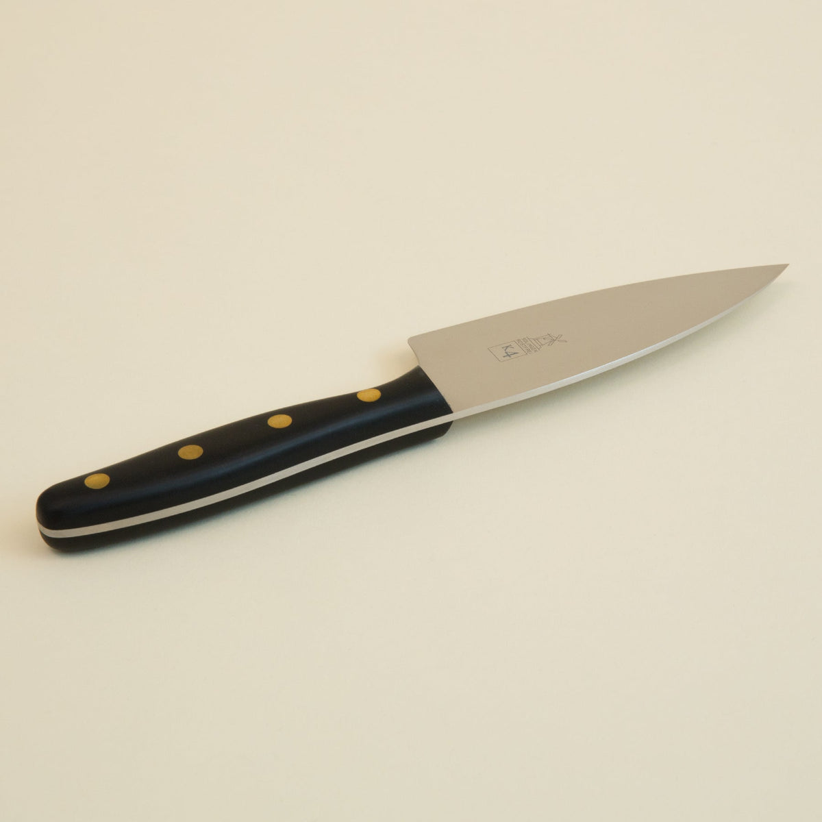 K4 Chef's Knife - POMPOM w/ Brass Rivets