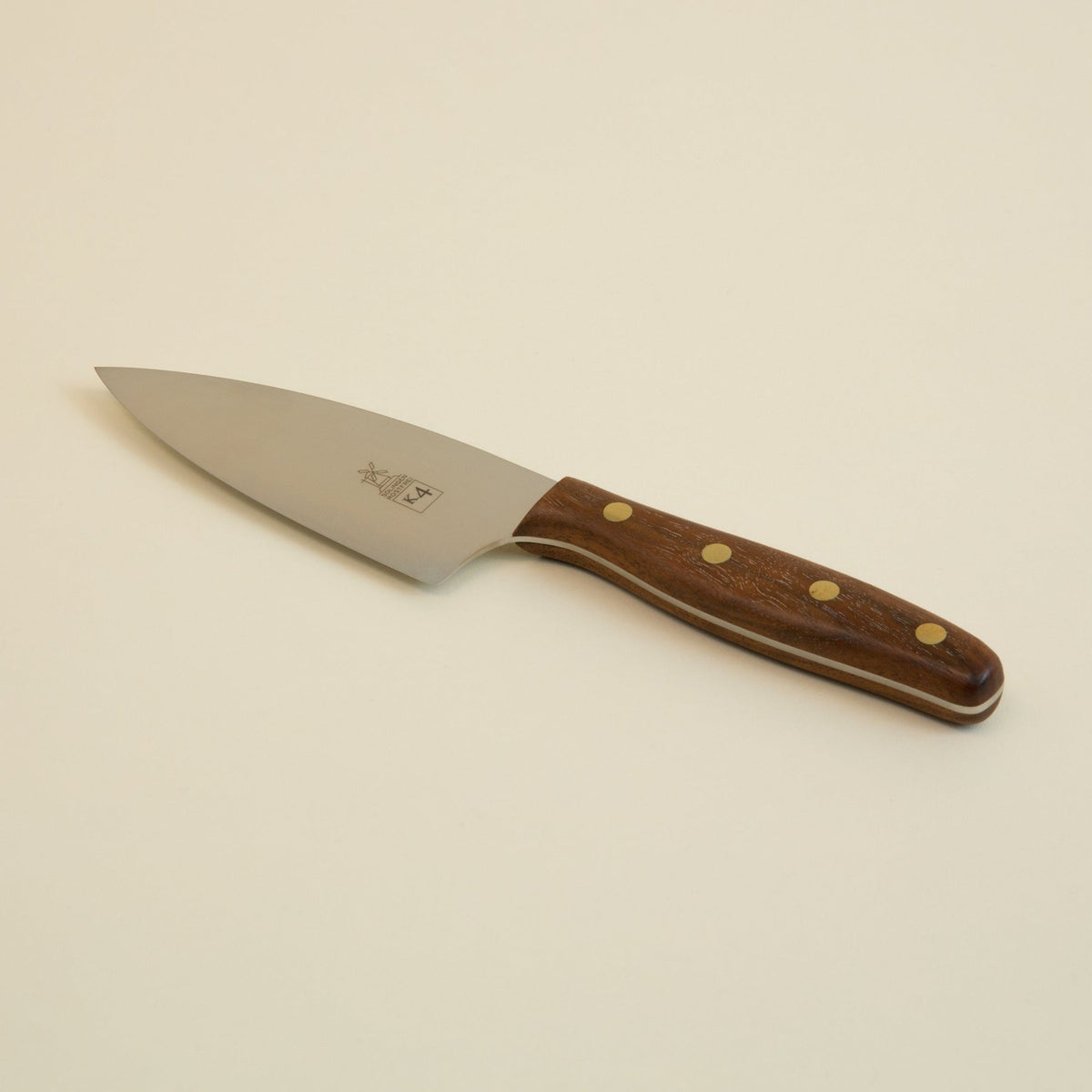 K4 Chef's Knife - WalnutWalnut w/ Brass Rivets