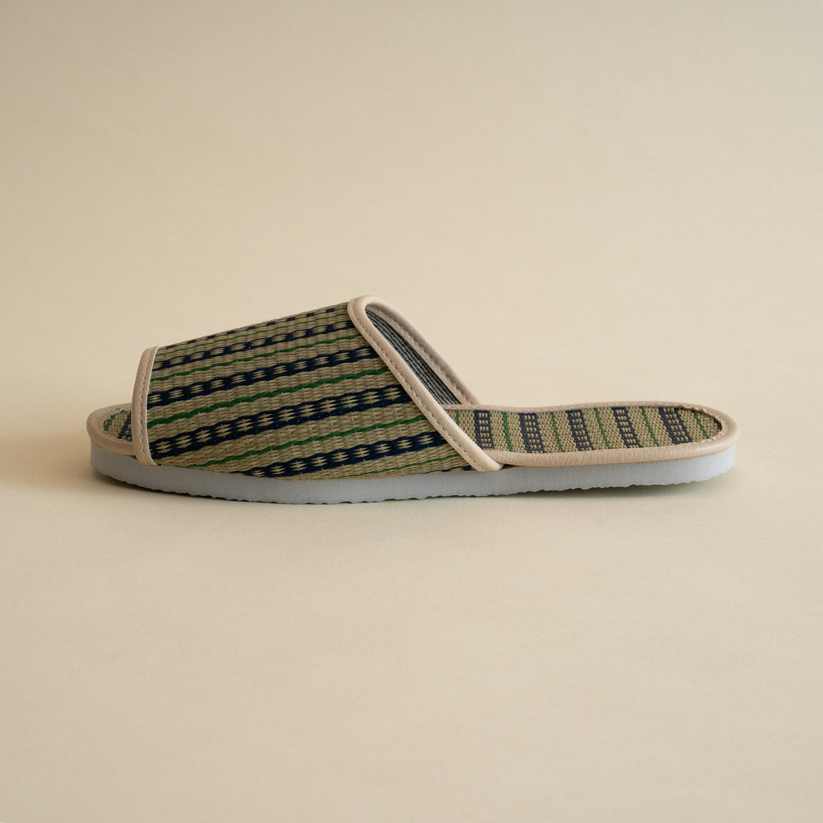 Rush Grass Slippers - Green