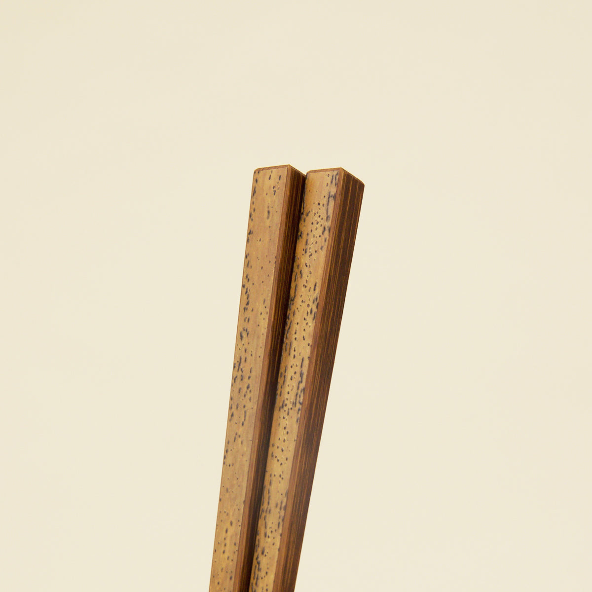 Lacquered Bamboo Chopsticks - Sesame Patterned