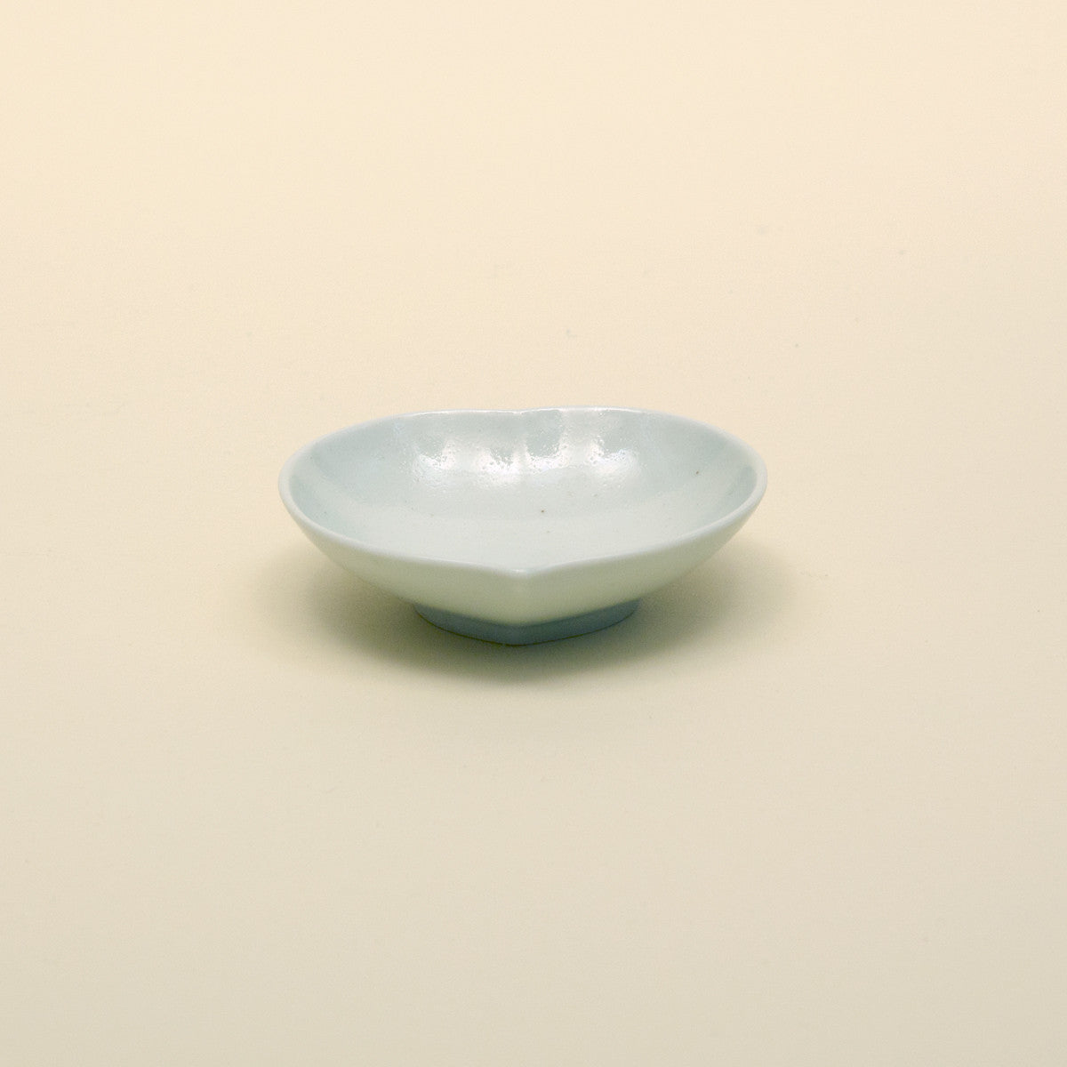 Small Porcelain Dish - Momo