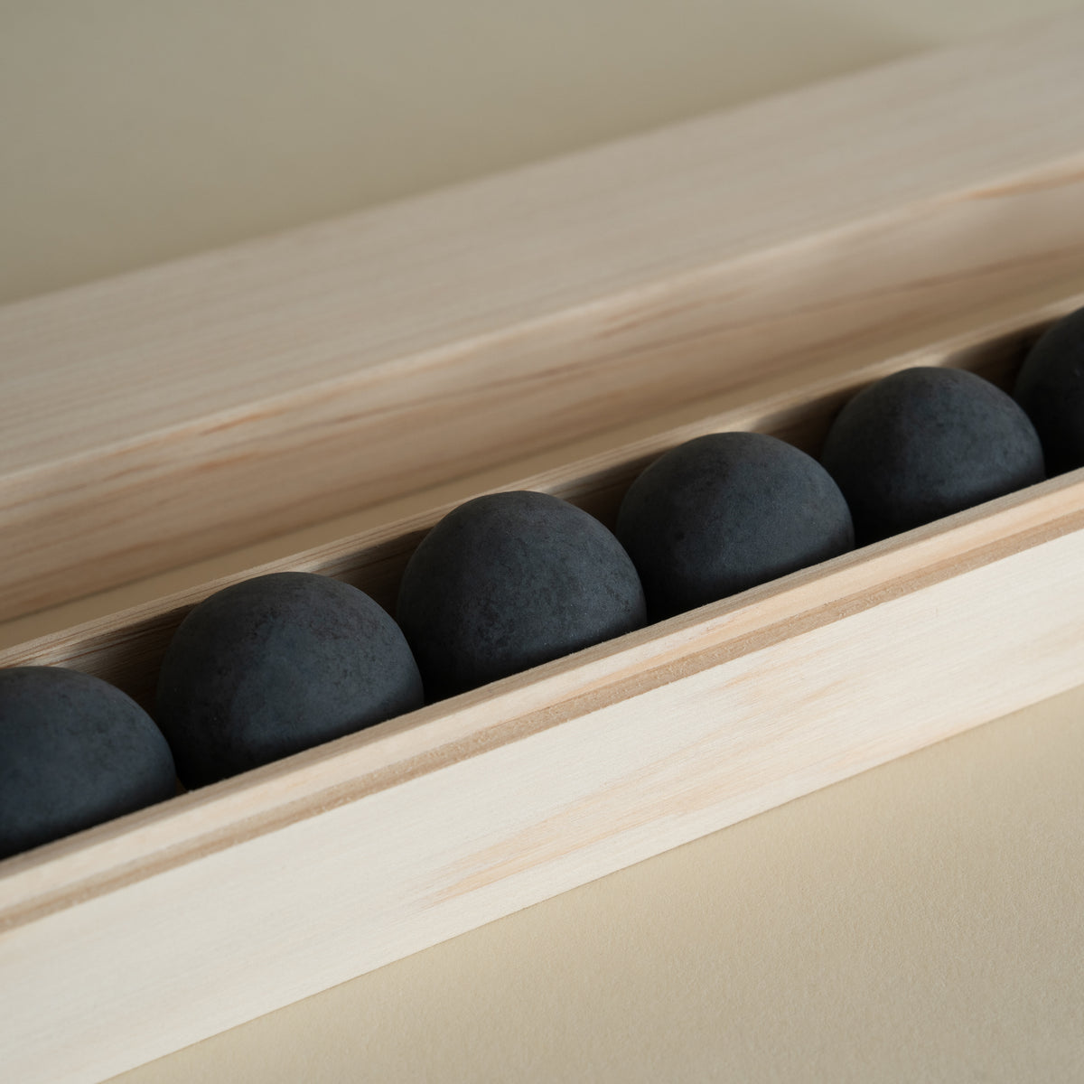 Frama Oil Diffuser - Charcoal