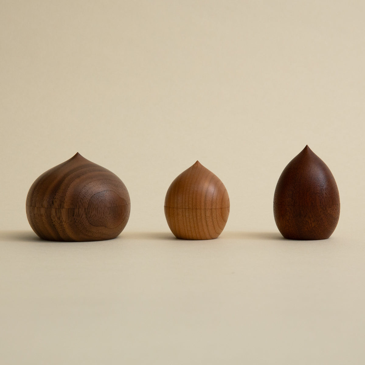 Raindrop Ornament L - Walnut