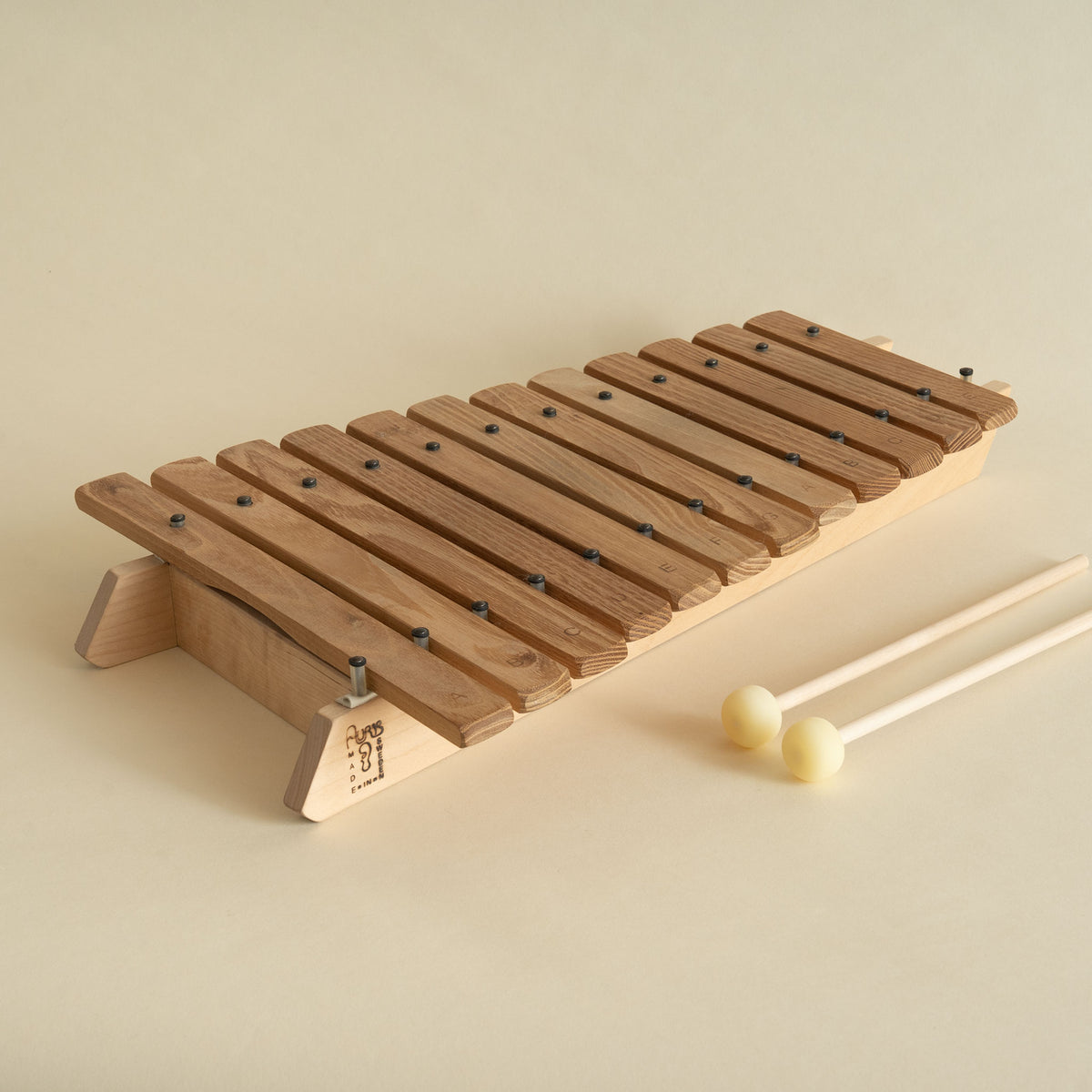 Auris twelve key wooden xylophone with acacia bars