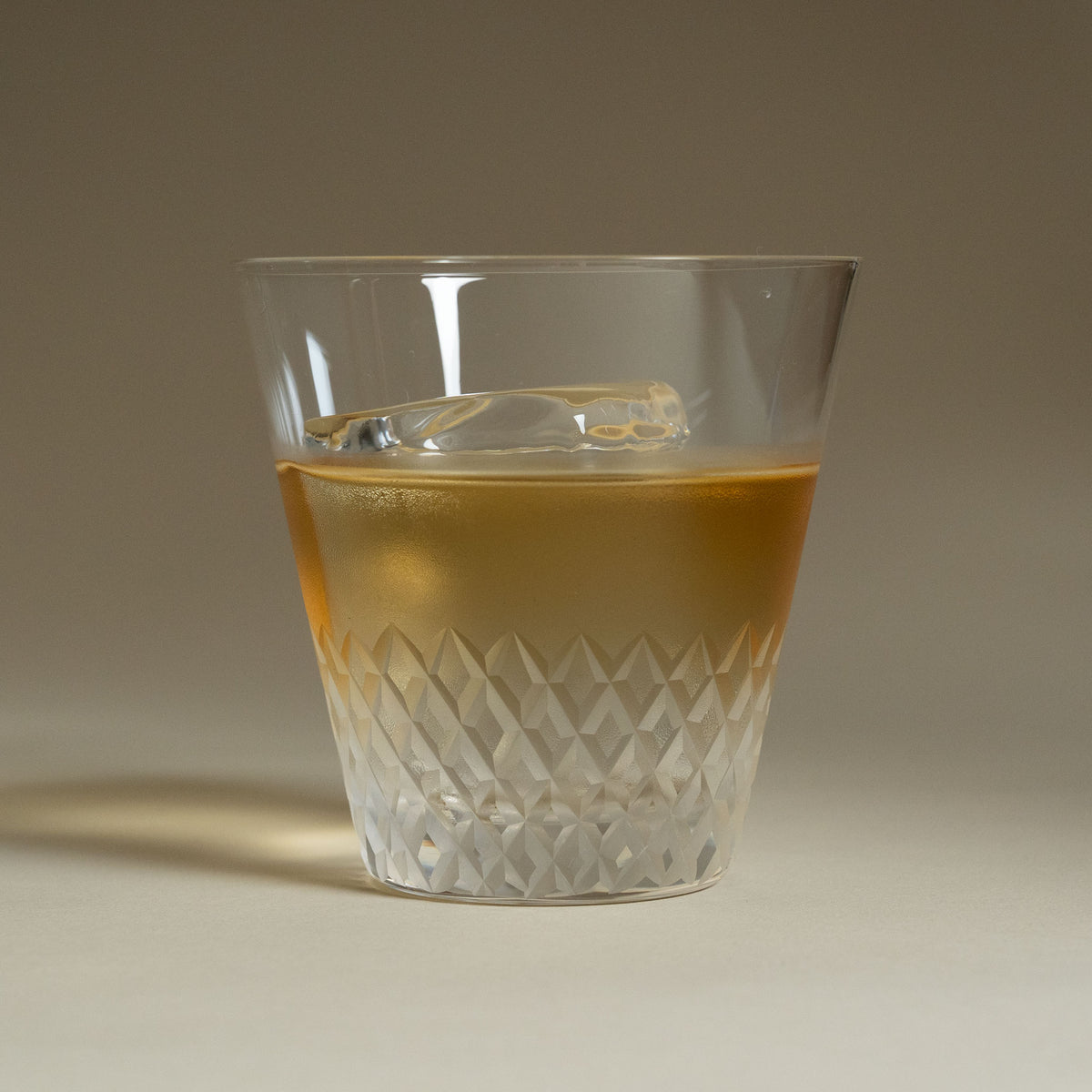 Frosted Edo Kiriko Japanese whiskey glass with hand cut Aya crisscross pattern