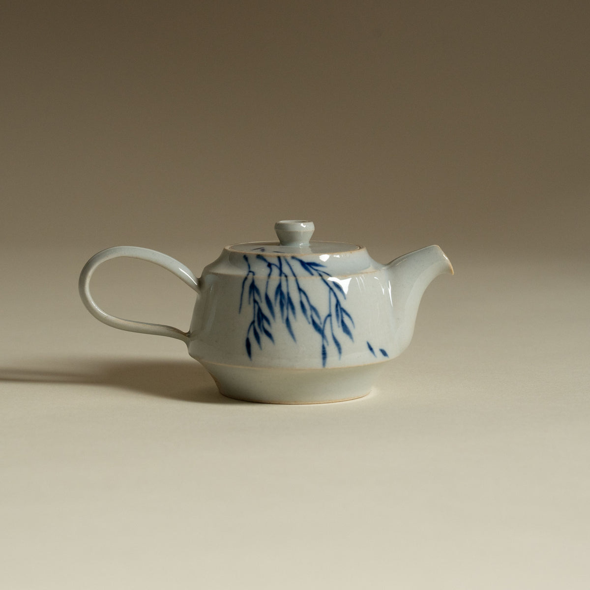 Hand-Painted Korean Porcelain Teapot - Willow