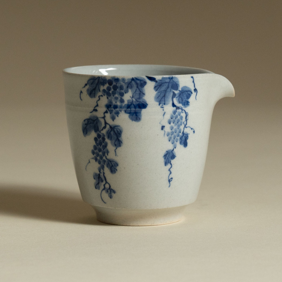Hand-Painted Korean Porcelain Tea Pourer - Grapes