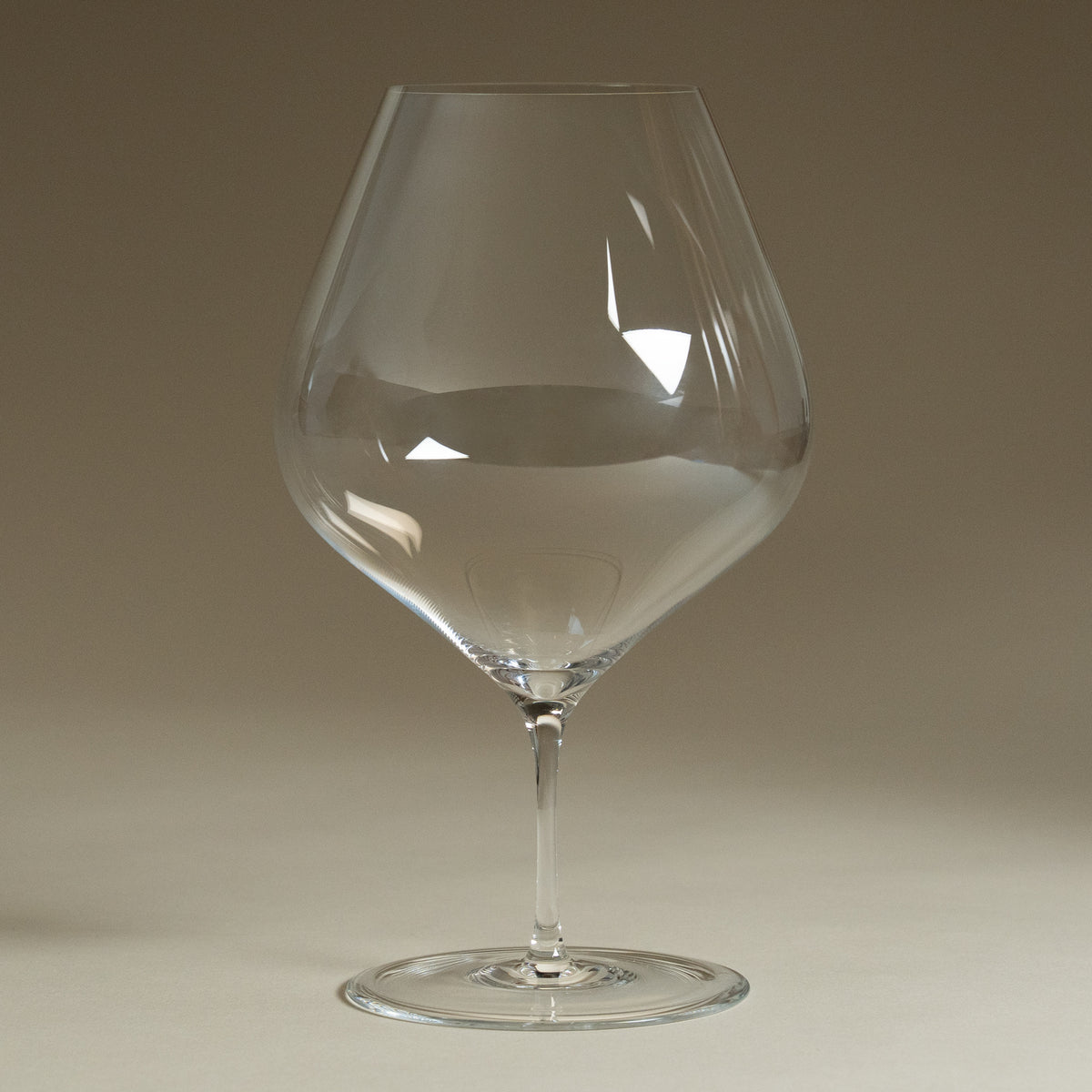 Japanese Glass Bourgogne Wine Glass - 25oz