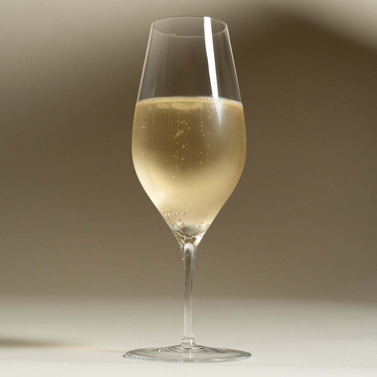 Japanese Granada Champagne Glass - 9oz