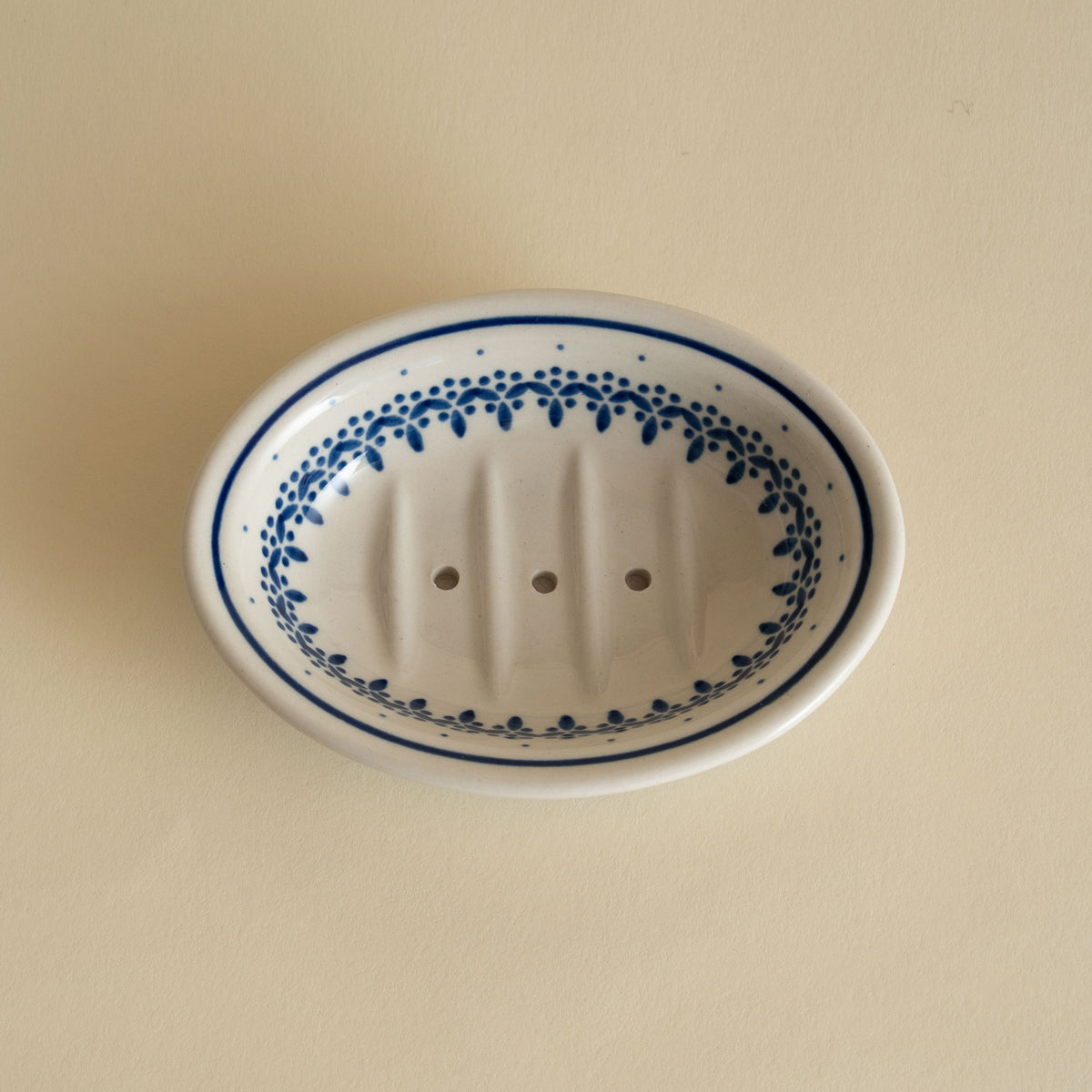 Polish Pottery Soap Dish - Vine