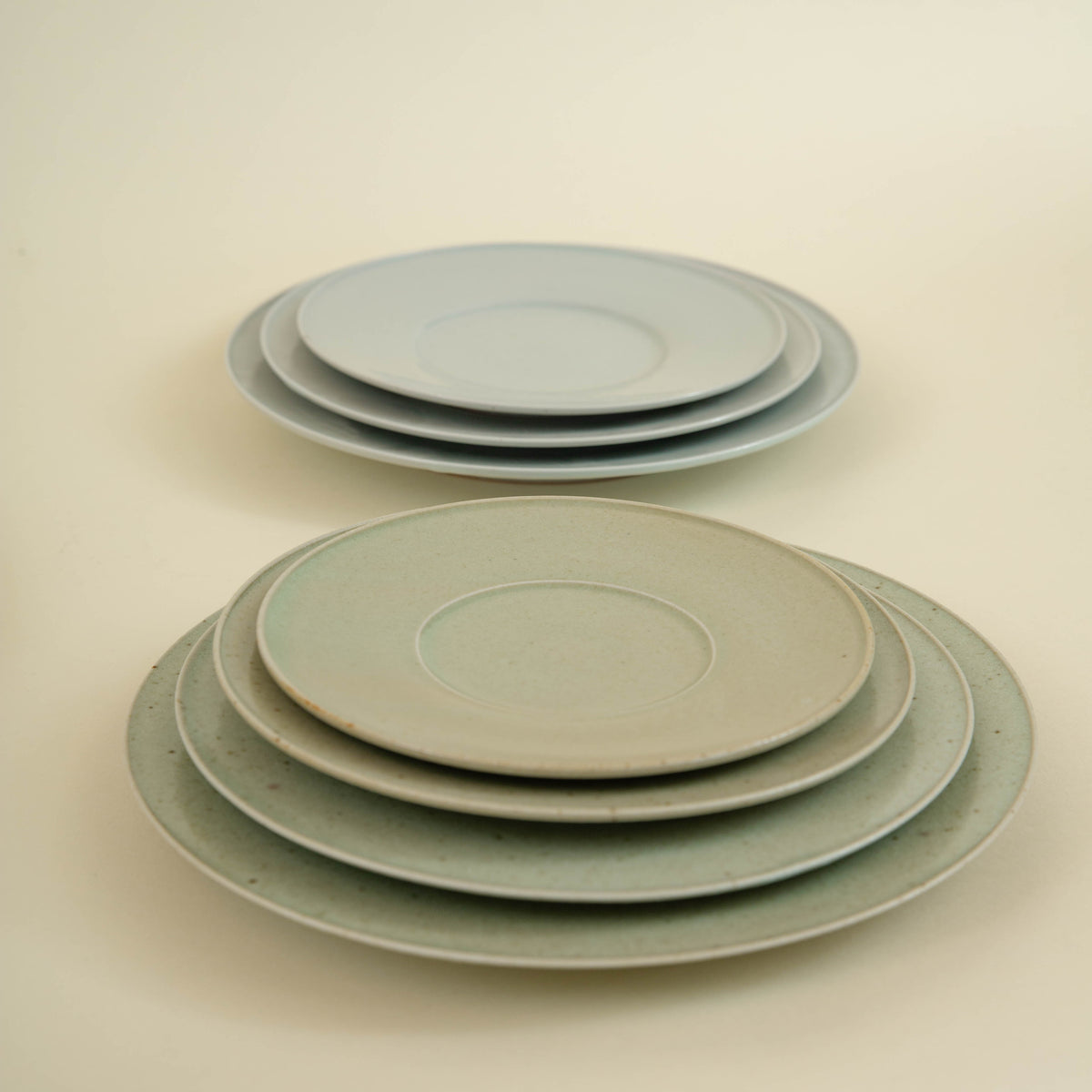 Wood and Porcelain Tableware
