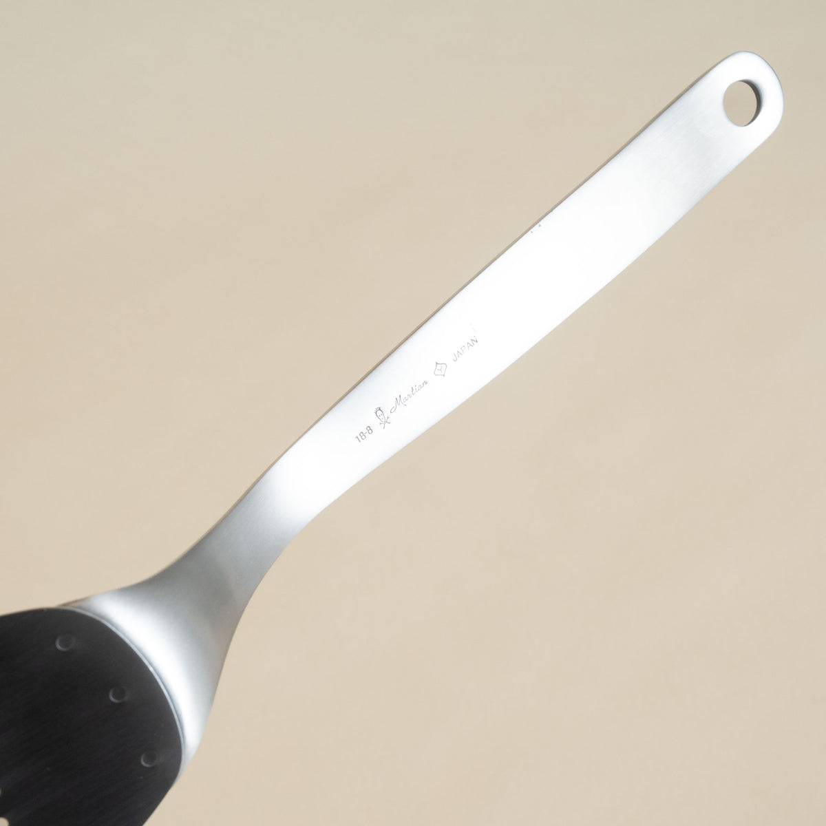 Sori Yanagi Slotted Turner - Angled