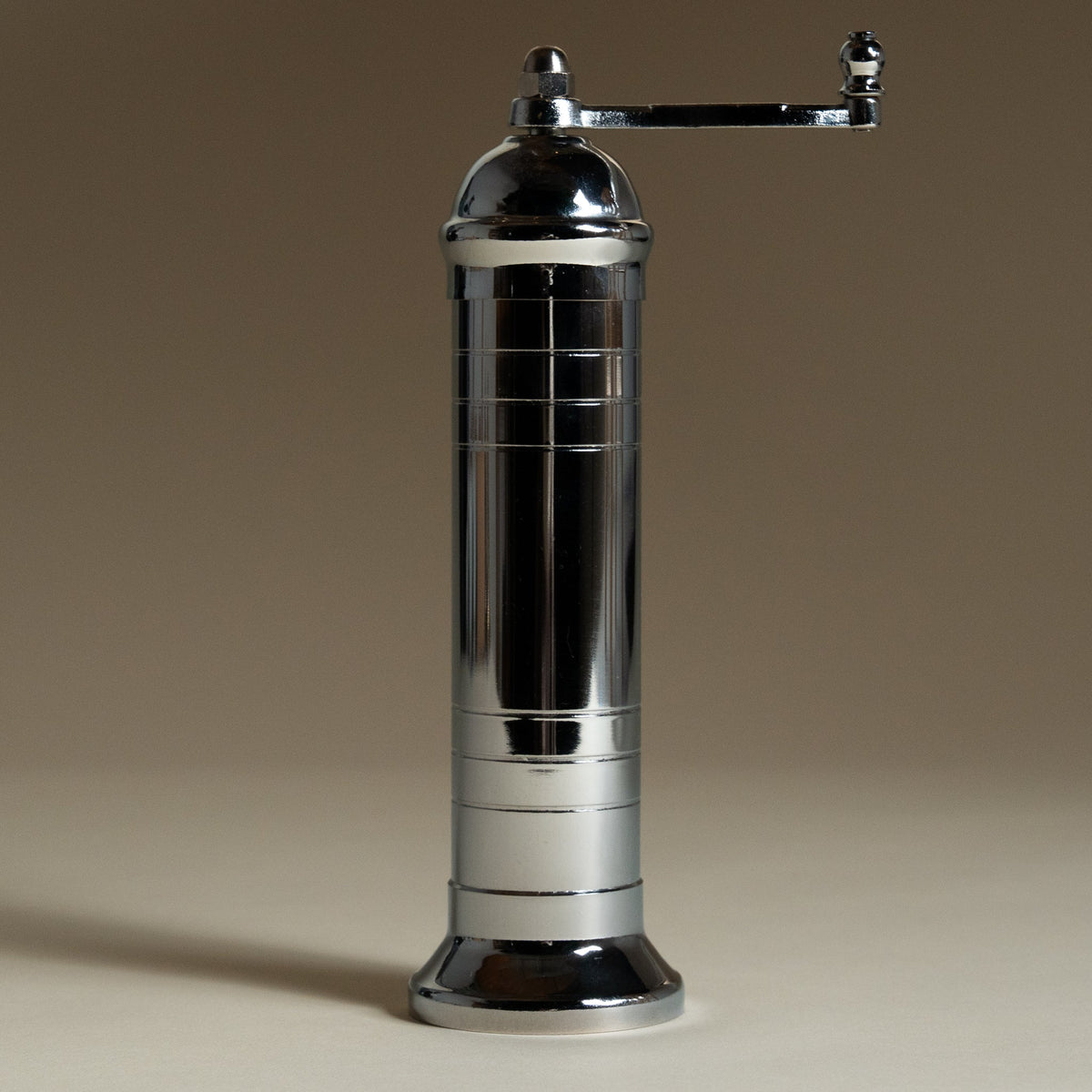 Atlas Pepper & Salt Mill - ChromePepper