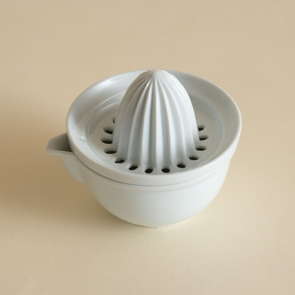 Porcelain Citrus Juicer - Small