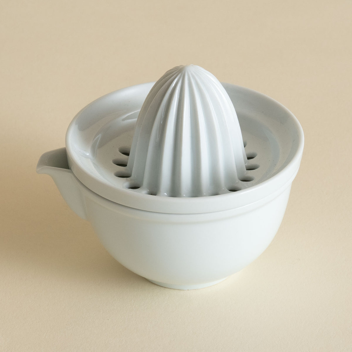 Porcelain Citrus Juicer - Small