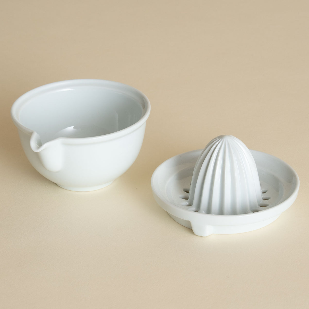 Porcelain Citrus Juicer - Small