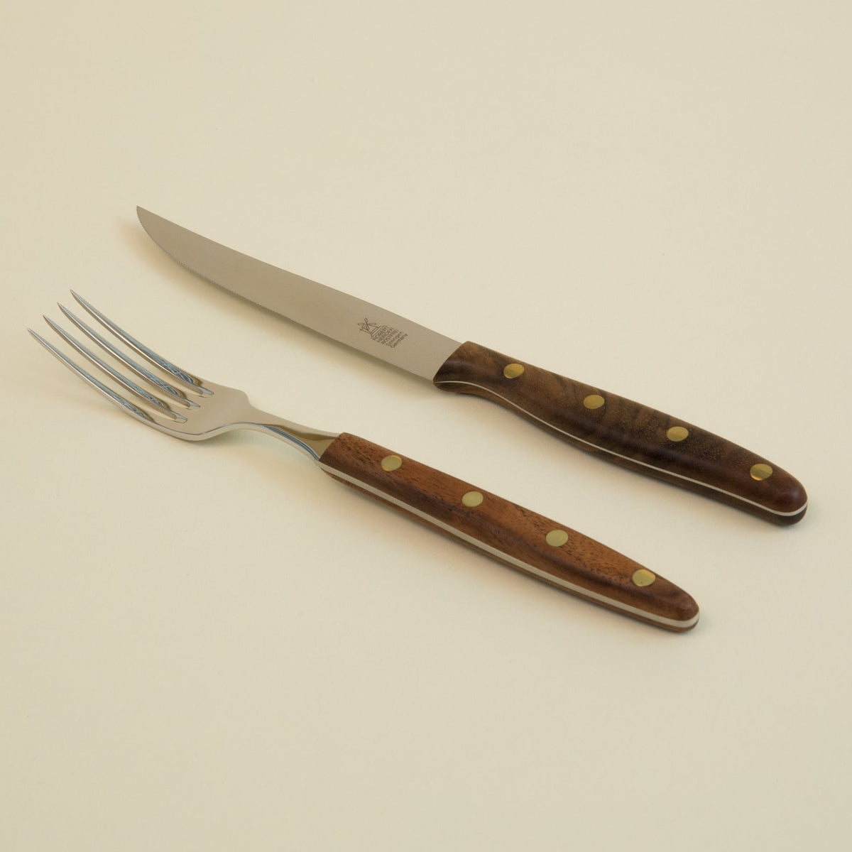 Dinner Fork - Walnut (4 Rivets)Walnut