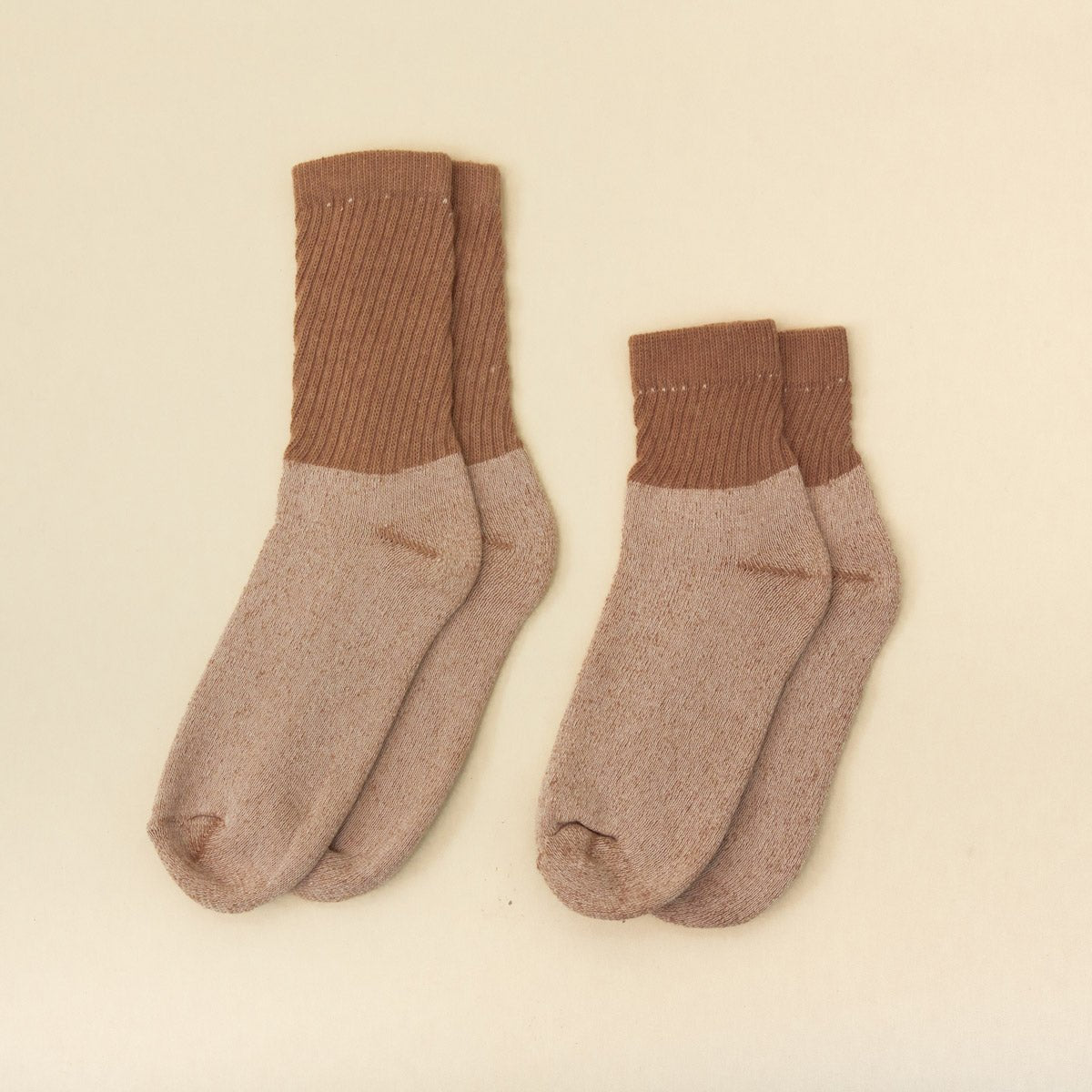FoxFibre® Organic Cotton Short Socks - BrownBrown / Short Top / Medium
