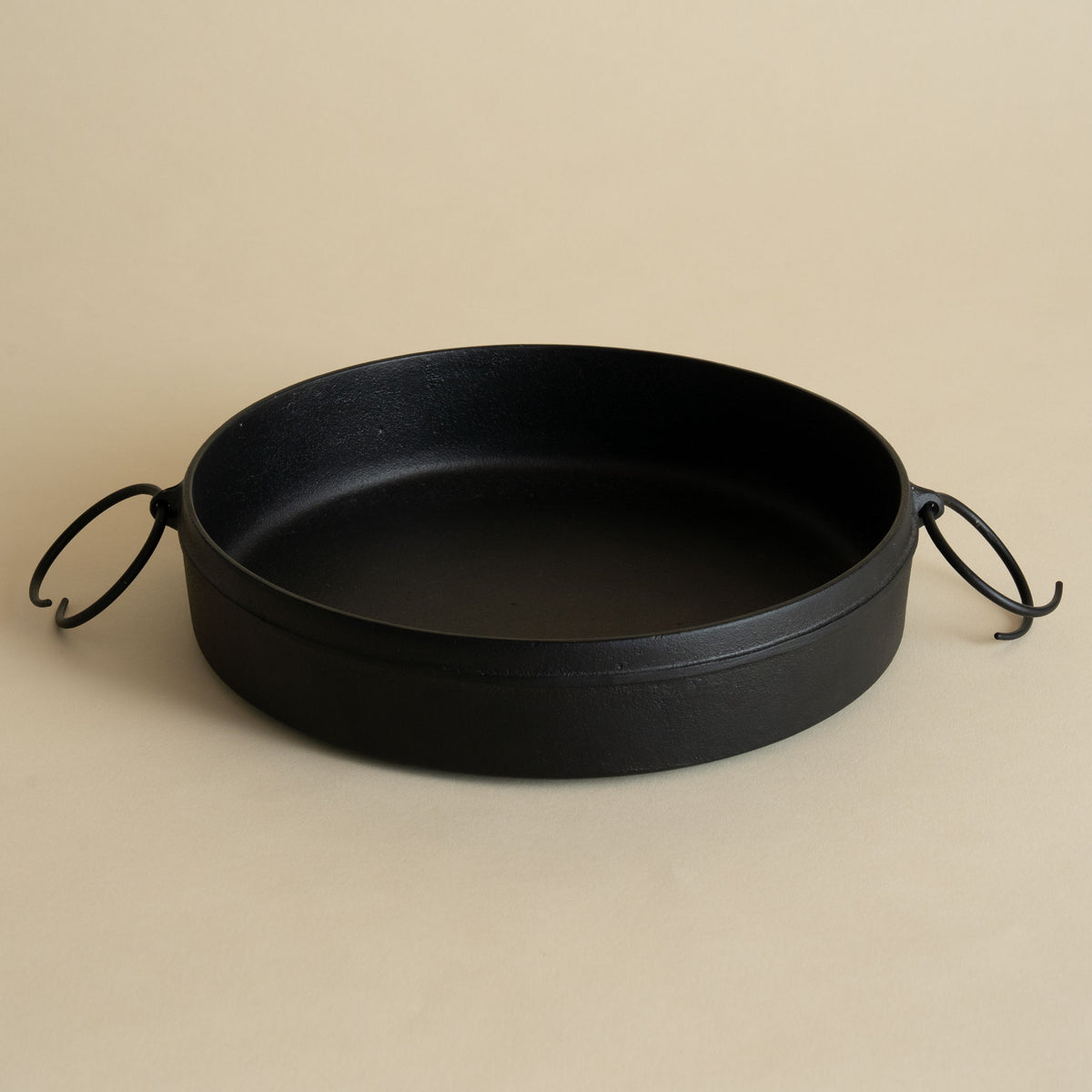 Nihonbashi Kiya Japanese cast iron pan with two detachable ring handles