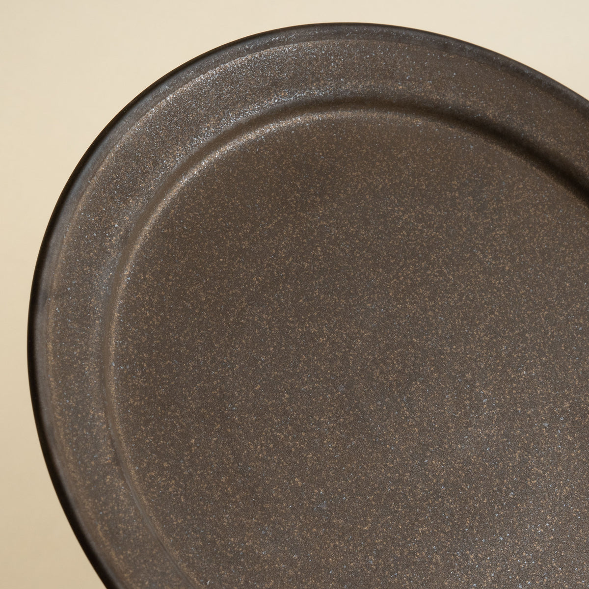 Jiseungmin Short Plate - Copper Brown