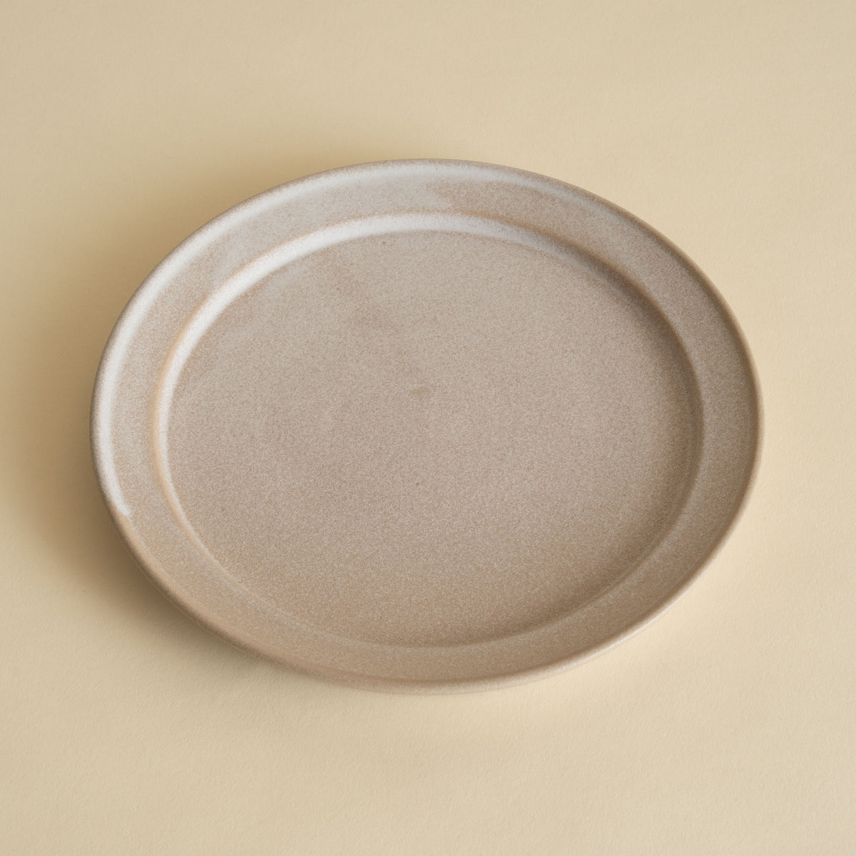 Jiseungmin Short Plate - Stone Beige