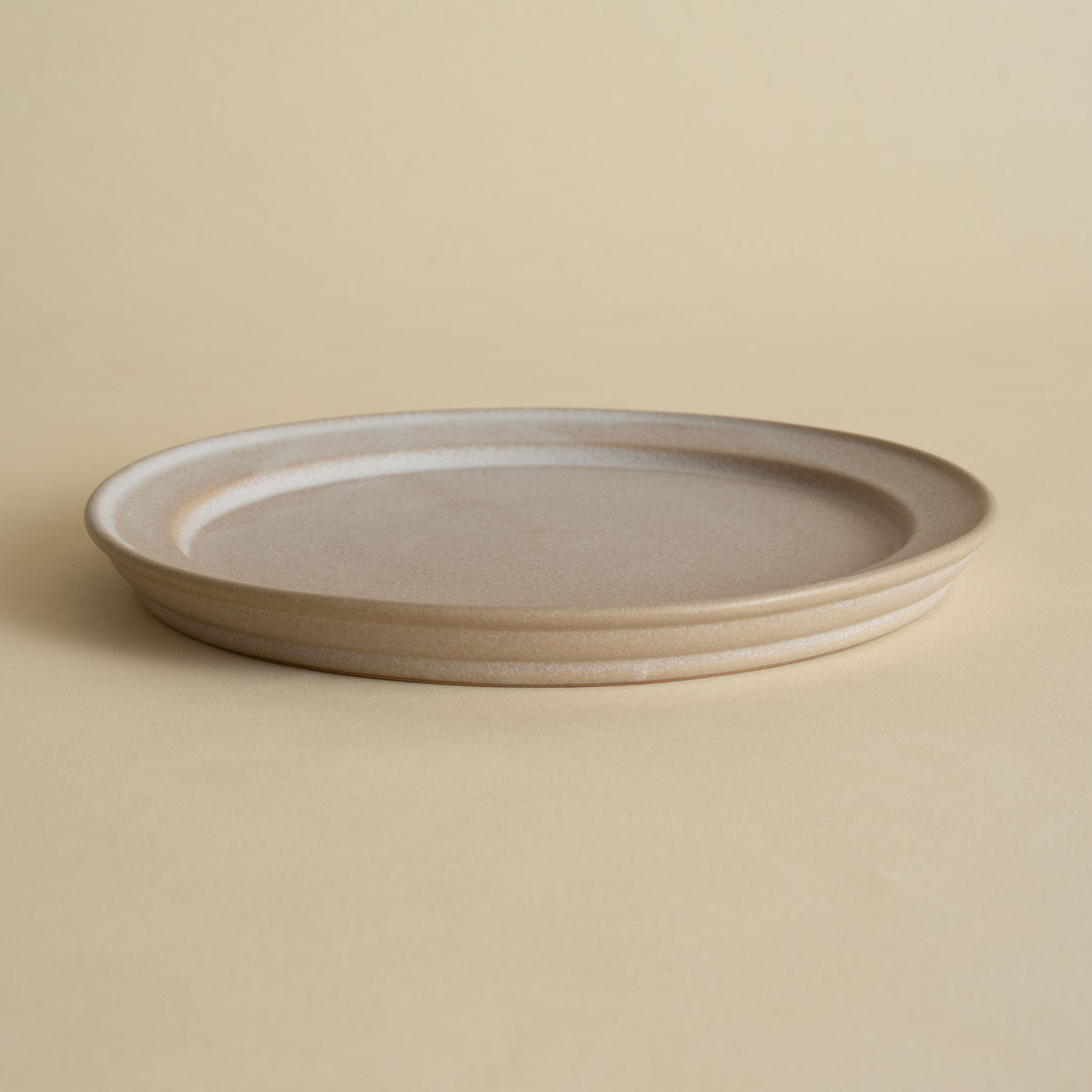 Jiseungmin Short Plate - Stone Beige