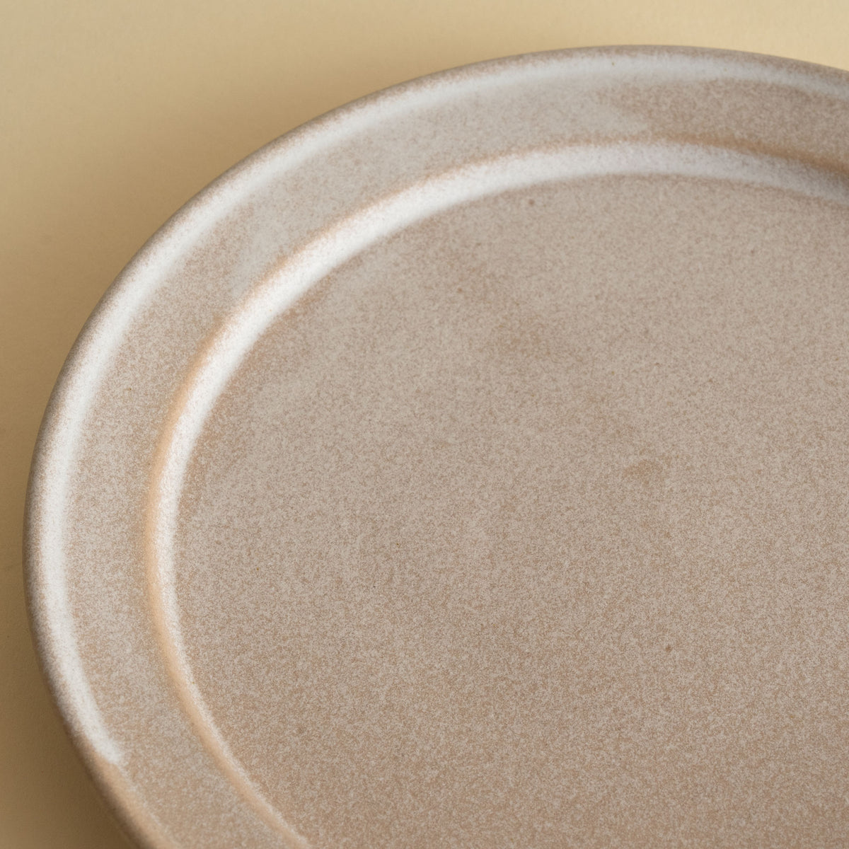 Jiseungmin Short Plate - Stone Beige