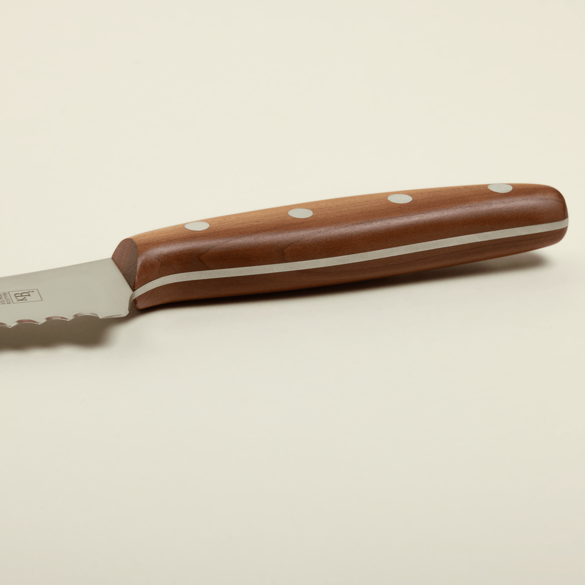 KB2 Bread Knife - PlumPlum w/ Brass Rivets