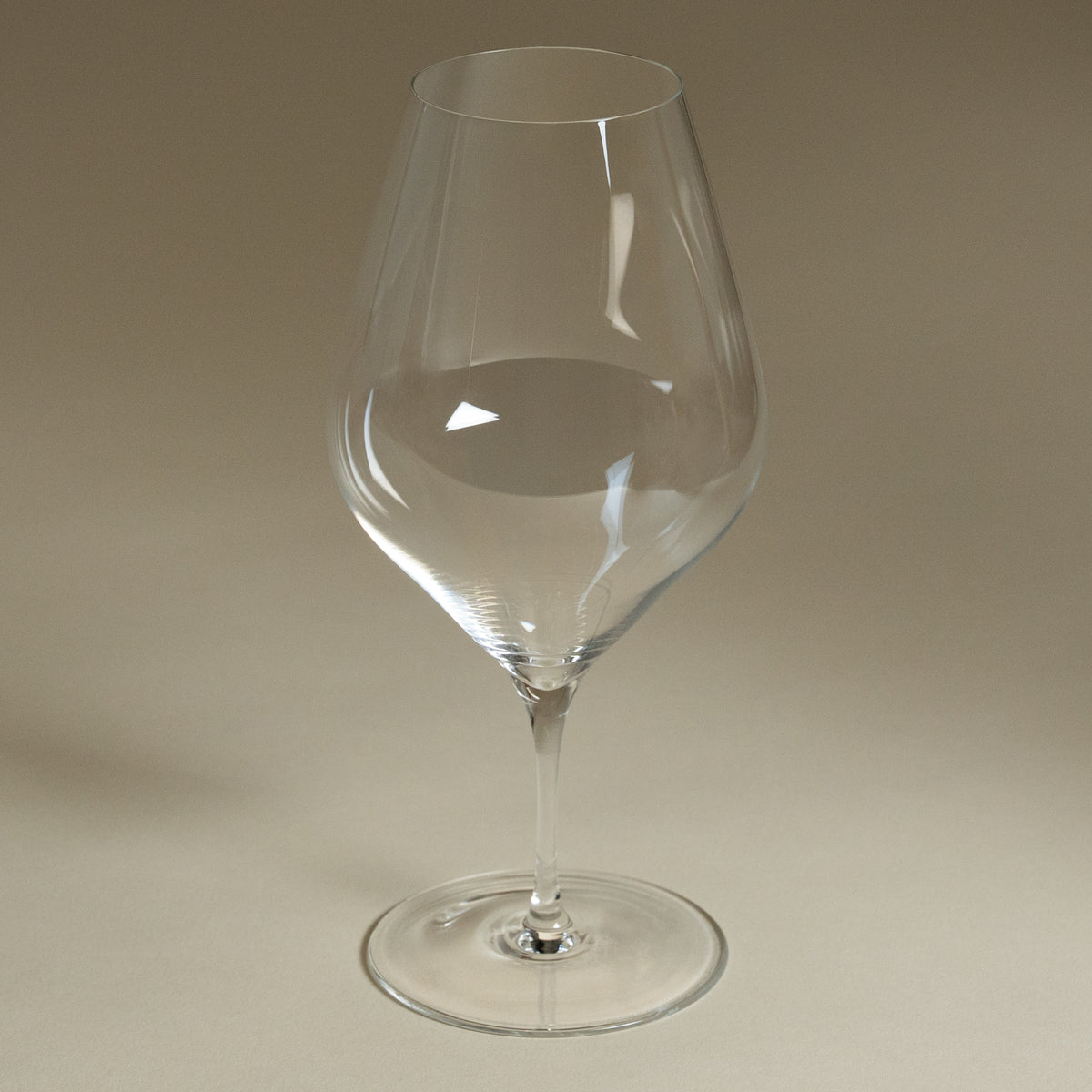 Japanese Granada Wine Glass - 16oz
