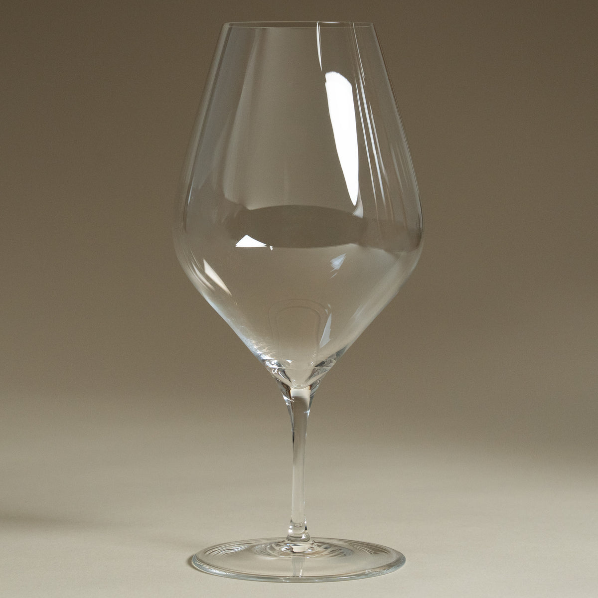 Japanese Granada Wine Glass - 16oz