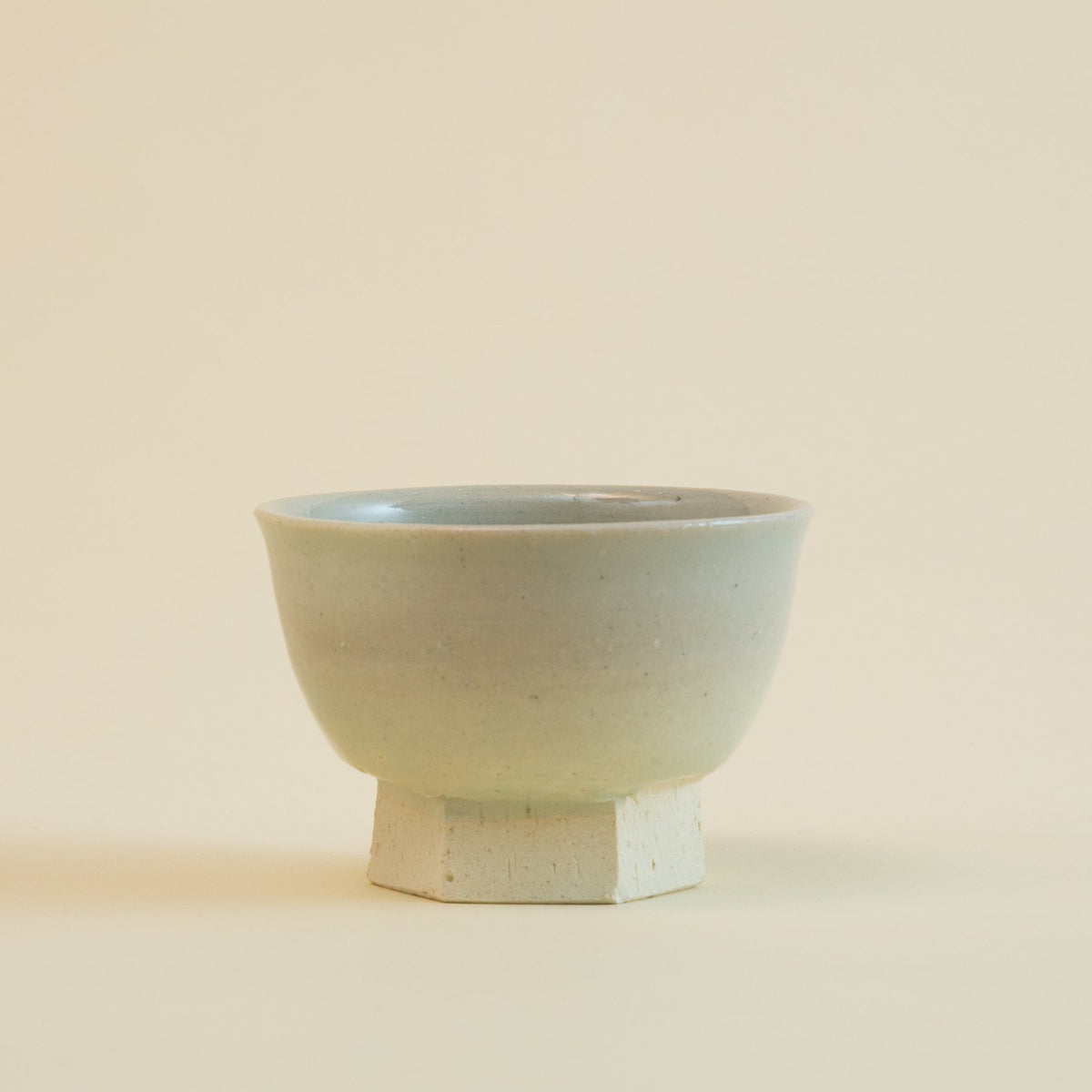 Small Bowl w/ Hexagonal Base - SekkaiBowls