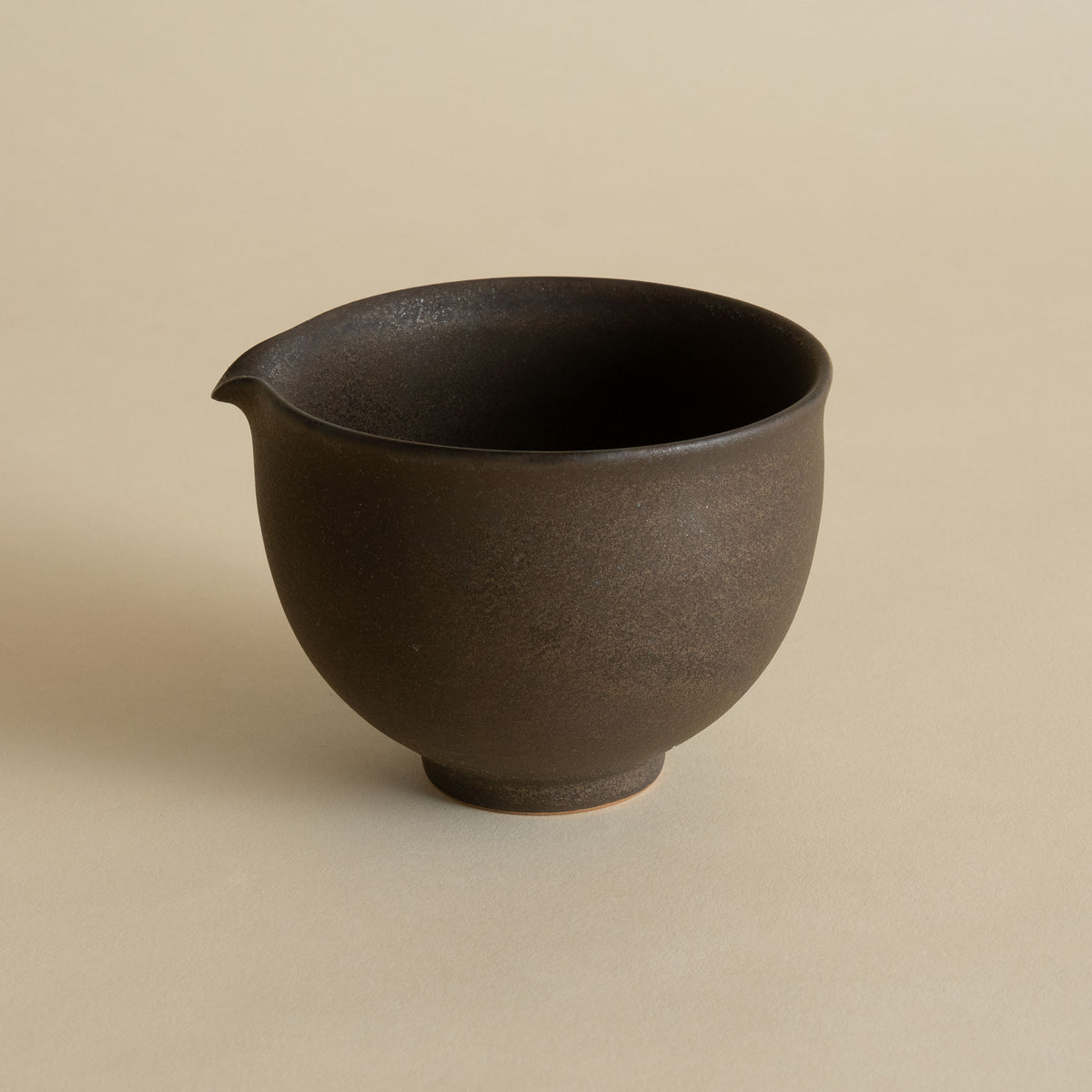 Handmade katakuchi matcha bowl with pouring spout in copper brown