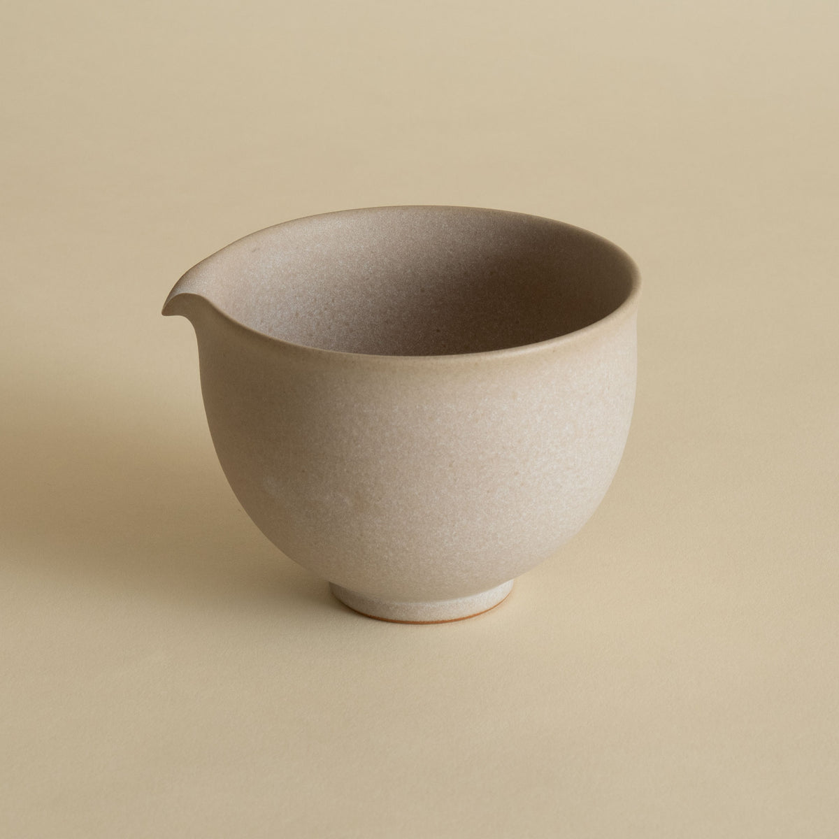 Handmade katakuchi matcha bowl with pouring spout in stone beige