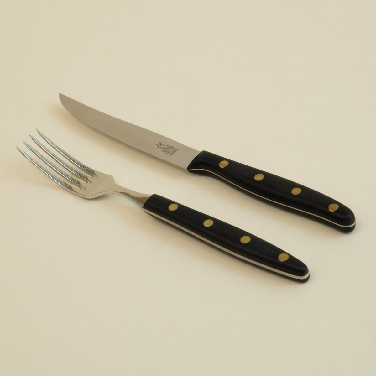 Steak Knife - POM (4 Rivets)POM