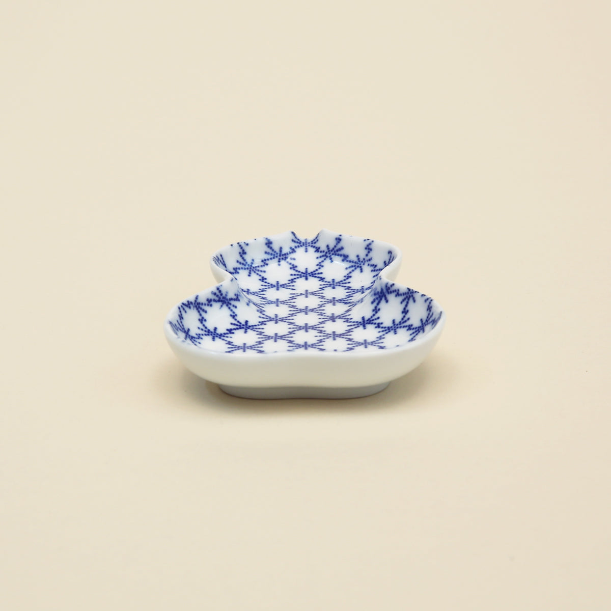 Small Ceramic Dish - Hyoutan