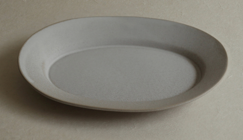 Rim Oval Plate - Medium