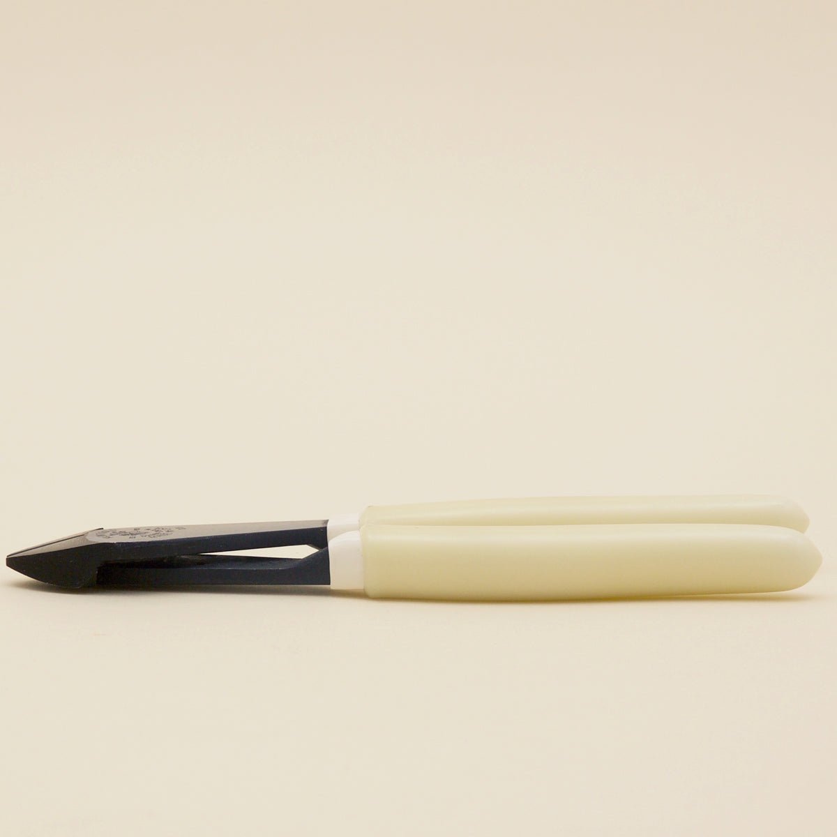 Diagonal Side Cutter